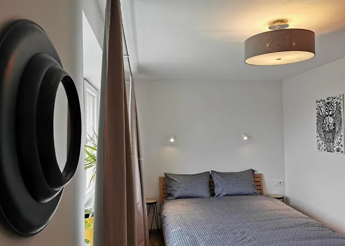 Ant Bangos Apartment *